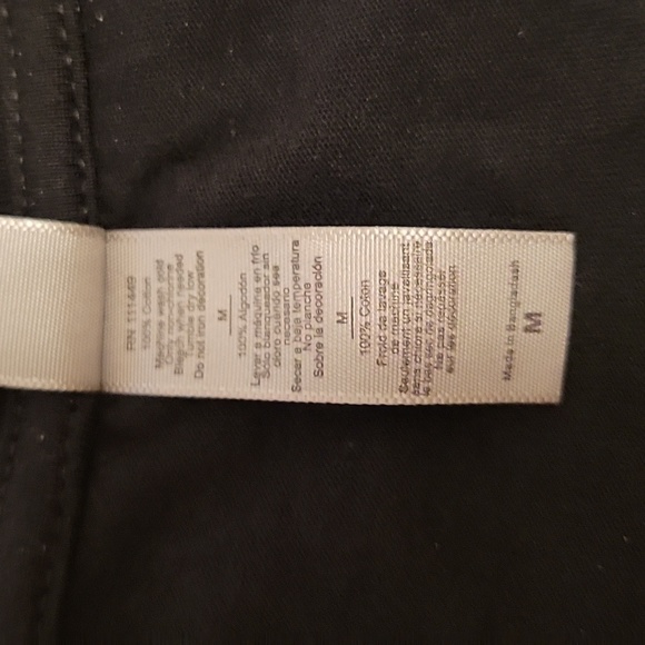 Tito's Black Short Sleeve T-Shirt V-neck Size Medium - Picture 4 of 16